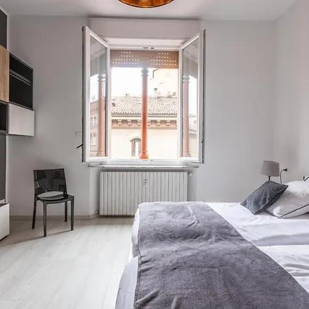 Incantevole Nel Cuore Di * Bologna