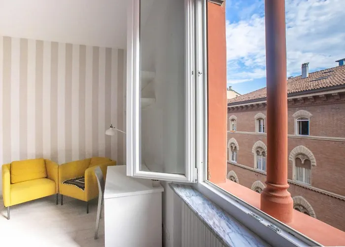 Incantevole Nel Cuore Di بولونيا