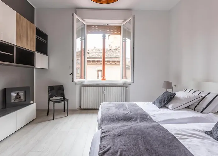 Incantevole Nel Cuore Di * بولونيا