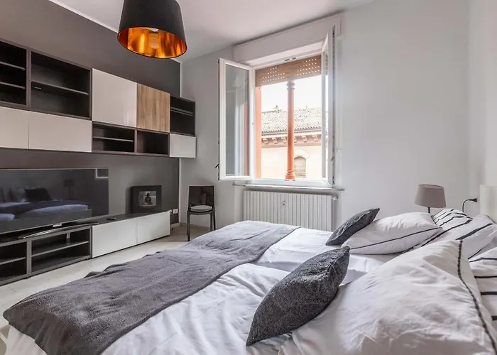 Incantevole Nel Cuore Di * بولونيا